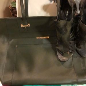 Coach handbag - Final Sale! No offers no returns